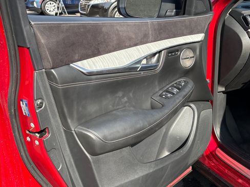 Used 2023 INFINITI QX50 Sensory AWD/4WD image 13