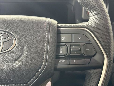 Used 2024 Toyota Tacoma TRD Off-Road image 20