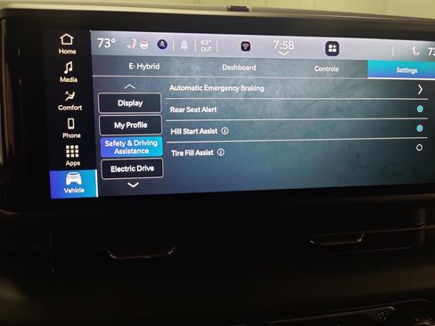 Used 2025 Jeep Wrangler Unlimited Rubicon 4xe w/ Convenience Group image 19