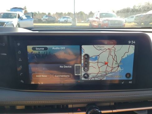 New 2025 Nissan Ariya AWD image 22