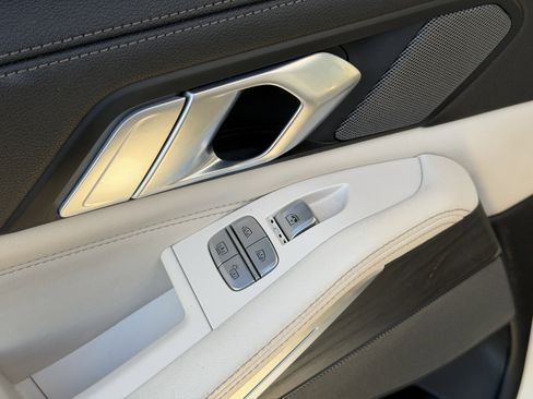 Used 2020 BMW X7 xDrive40i w/ Premium Package image 34