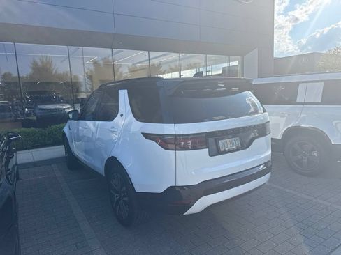 Certified 2023 Land Rover Discovery S R-Dynamic AWD/4WD image 6