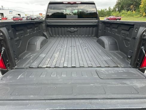 Used 2020 Chevrolet Silverado 2500 LTZ w/ LTZ Premium Package image 26