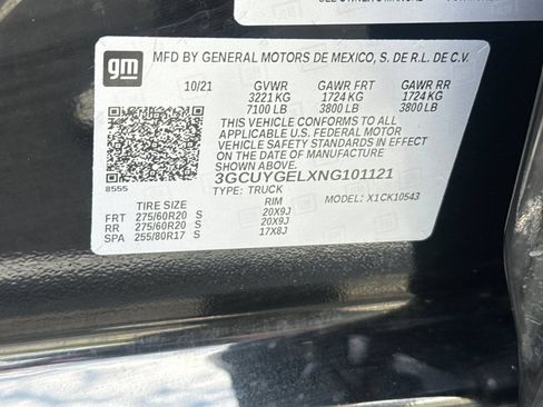 Used 2022 Chevrolet Silverado 1500 LTZ w/ LTZ Premium Package AWD/4WD image 42