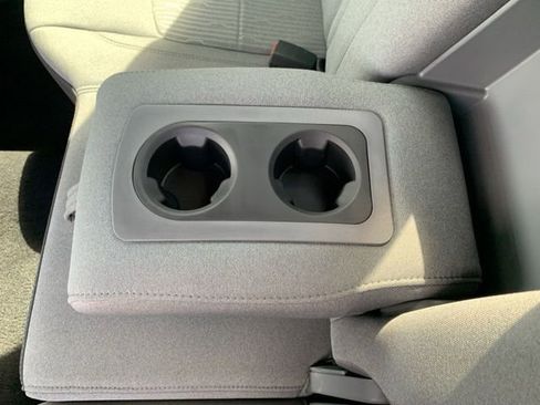 Used 2024 RAM 3500 Big Horn image 22