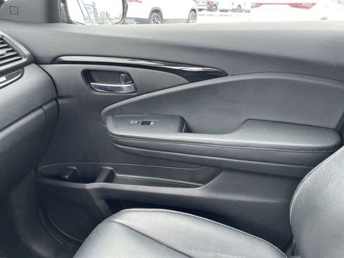 Used 2022 Honda Pilot Touring image 22