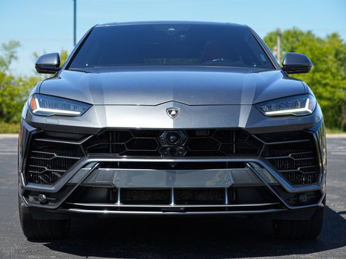 Used 2019 Lamborghini Urus AWD/4WD image 3