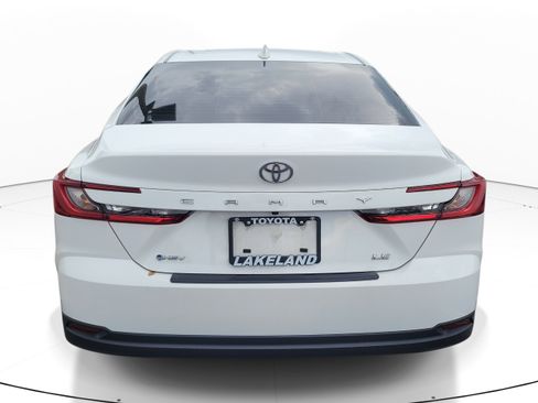 Used 2025 Toyota Camry LE FWD image 6