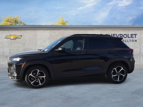 Used 2021 Chevrolet TrailBlazer RS w/ Sun and Liftgate Package image 4
