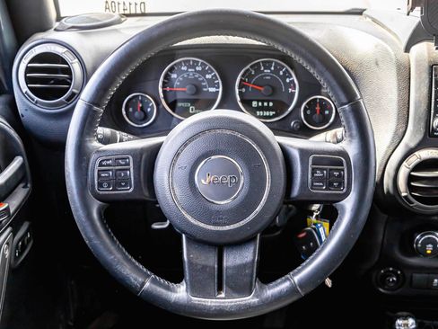 Used 2017 Jeep Wrangler Unlimited Sport w/ Quick Order Package 24S AWD/4WD image 13