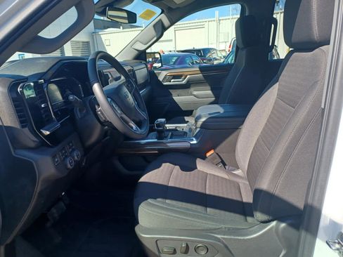 Used 2024 Chevrolet Silverado 1500 RST w/ Redline Edition image 7