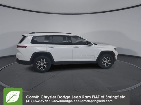 Used 2023 Jeep Grand Cherokee L Limited image 16
