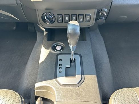 Certified 2020 Nissan Frontier PRO-4X w/ Pro-4x Utility Package image 29