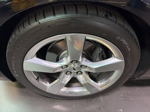 Used 2010 Chevrolet Camaro SS w/ RS Package image 11