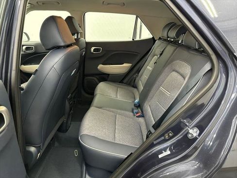 New 2026 Hyundai Venue SEL image 20