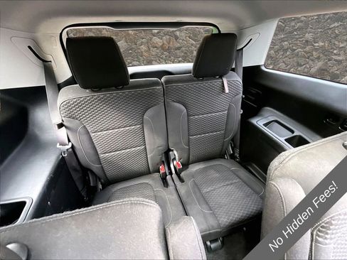 Used 2018 GMC Acadia SLE AWD/4WD image 26