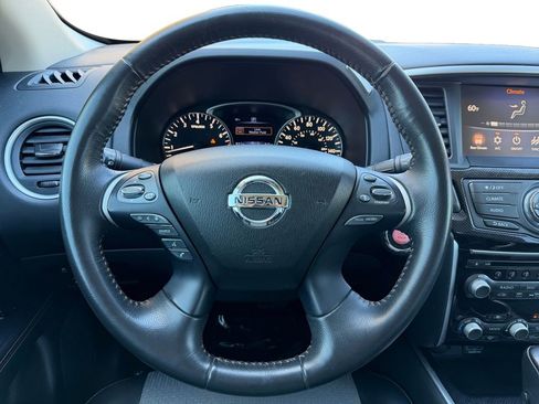 Used 2020 Nissan Pathfinder SV w/ Rock Creek Edition image 25