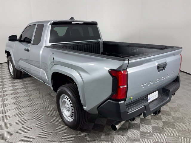 Used 2026 Toyota Tacoma SR RWD image 5
