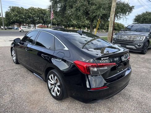Used 2022 Honda Civic LX image 6