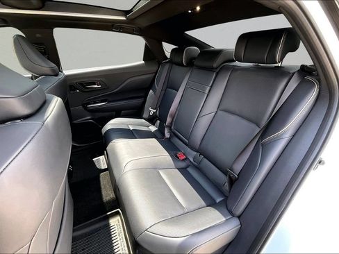 Certified 2025 Toyota Crown Platinum AWD/4WD image 24
