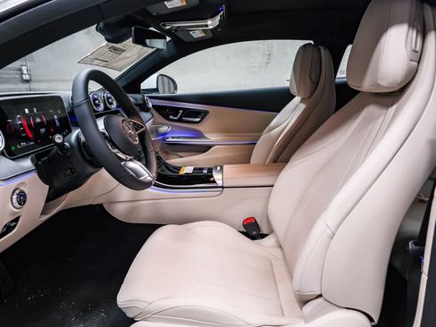 New 2026 Mercedes-Benz CLE 300 4MATIC Coupe image 12