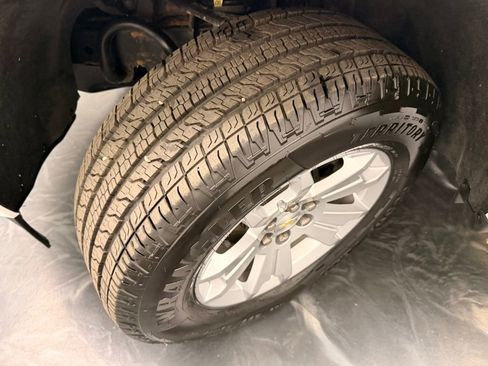 Used 2021 Chevrolet Colorado LT w/ Safety Package image 18