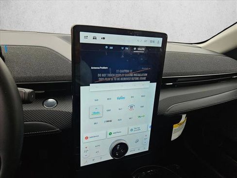 Used 2025 Ford Mustang Mach-E Premium image 18