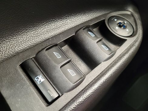 Used 2015 Ford Escape SE AWD/4WD image 27