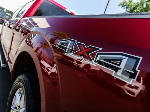 Used 2017 Ford F150 XLT w/ Equipment Group 302A Luxury AWD/4WD image 48