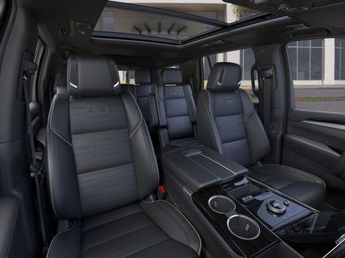 New 2025 Cadillac Escalade Premium Luxury w/ Touring Package image 16