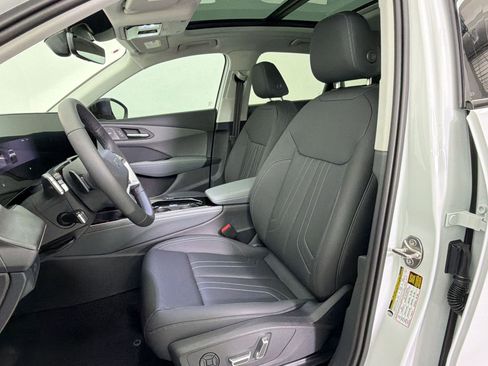 New 2026 Audi Q3 quattro 2.0T AWD/4WD image 5