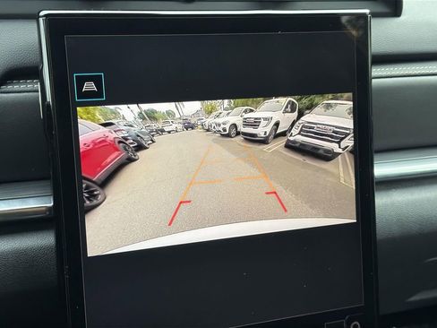 Used 2025 GMC Terrain Elevation image 14