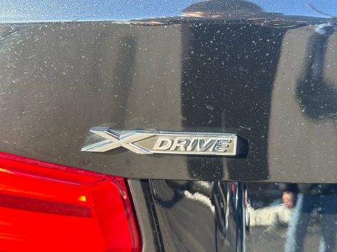 Used 2018 BMW 320i xDrive 320i xDrive image 28