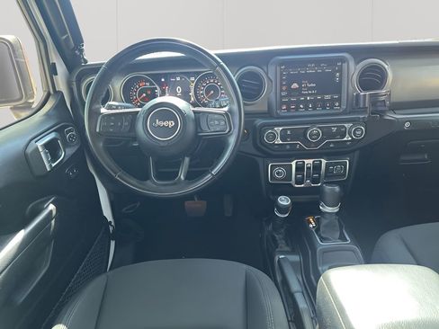 Used 2022 Jeep Wrangler Unlimited Sport AWD/4WD image 23