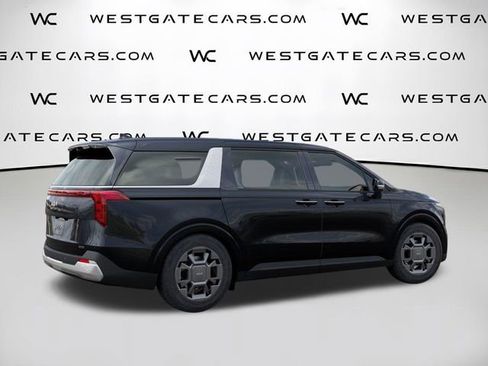 New 2026 Kia Carnival EX FWD image 8