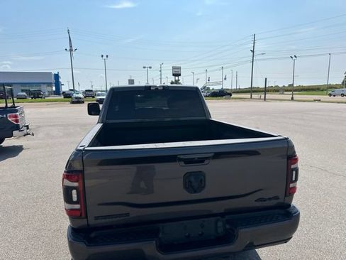 Used 2023 RAM 2500 Big Horn w/ Night Edition AWD/4WD image 24