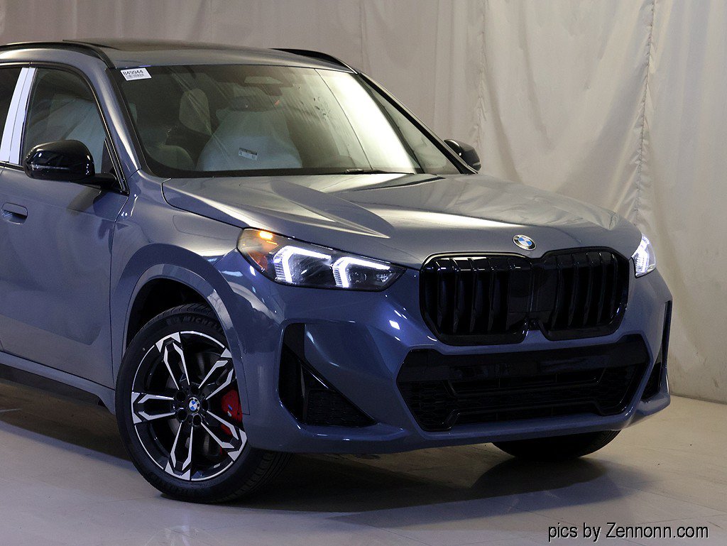 Used 2027 BMW X1 xDrive28i AWD/4WD image 2