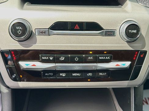 Used 2023 Ford Explorer Timberline w/ Timberline Technology Package AWD/4WD image 23