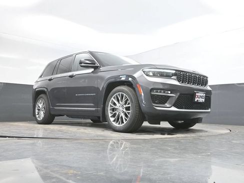 Used 2022 Jeep Grand Cherokee Summit w/ MOPAR Finishing Package AWD/4WD image 53