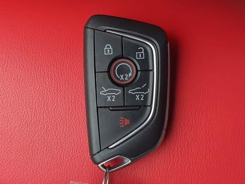 Used 2024 Chevrolet Corvette Stingray Preferred Cpe w/ 2LT RWD image 31