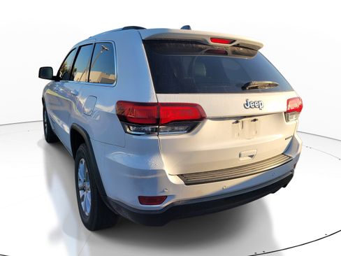 Used 2021 Jeep Grand Cherokee Laredo w/ Security & Convenience Group RWD image 6