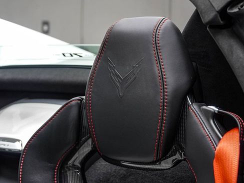 Used 2023 Chevrolet Corvette Stingray Premium Conv RWD image 46