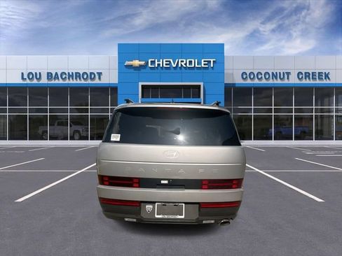 Used 2025 Hyundai Santa Fe SEL FWD image 7