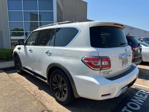 Used 2017 Nissan Armada Platinum w/ Captain Seat Package RWD image 8