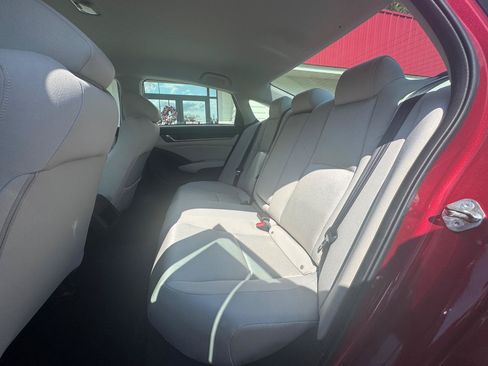 Used 2018 Honda Accord LX image 16