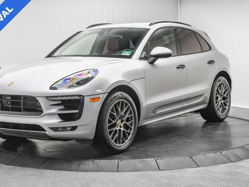 Used 2017 Porsche Macan GTS image 3