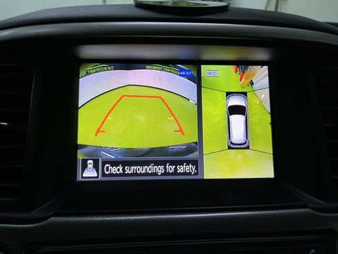 Used 2020 Nissan Pathfinder SL image 22