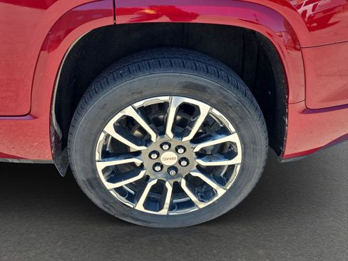 Used 2020 GMC Acadia Denali w/ Technology Package AWD/4WD image 5