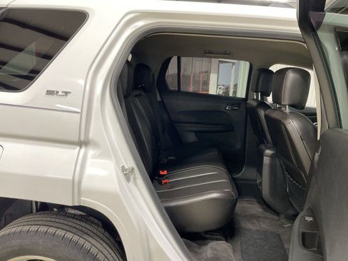 Used 2016 GMC Terrain SLT FWD image 28