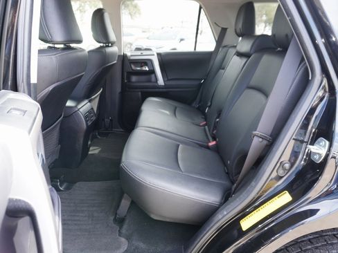 Used 2022 Toyota 4Runner TRD Sport image 17